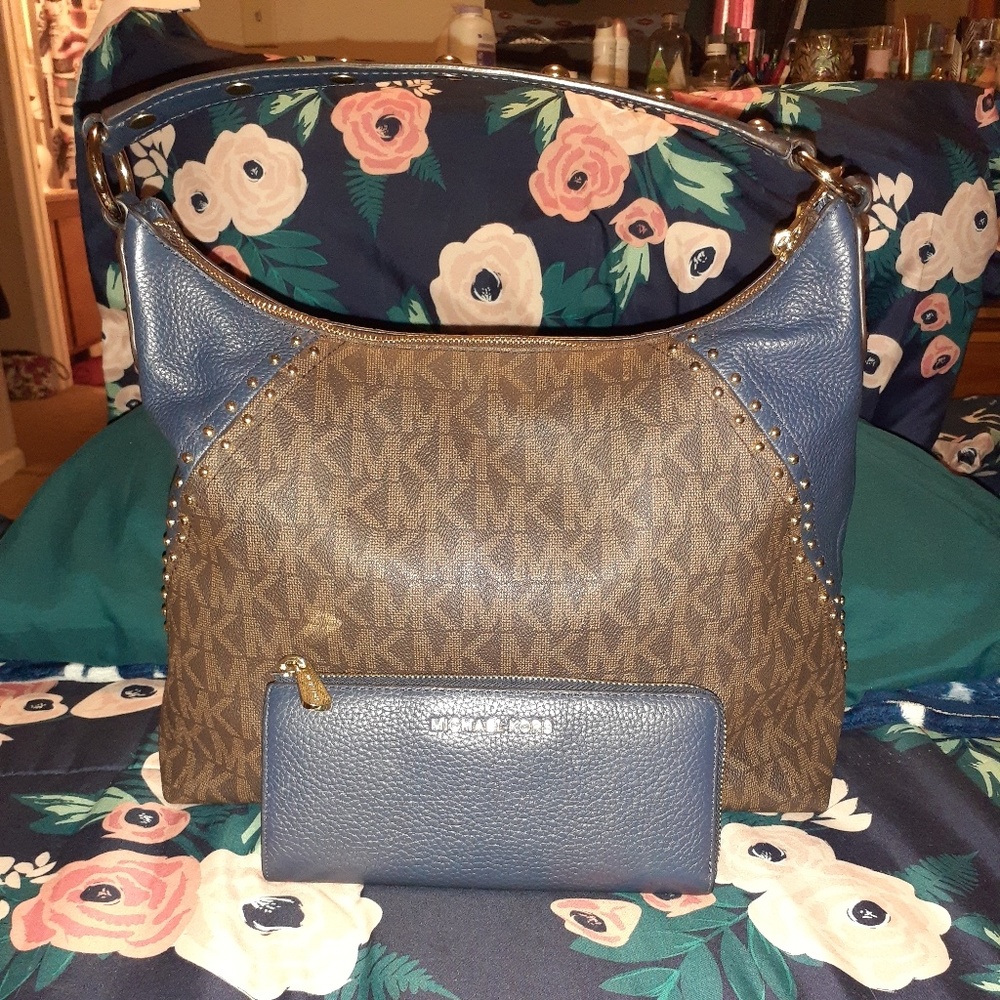 Michael Kors Purse Set